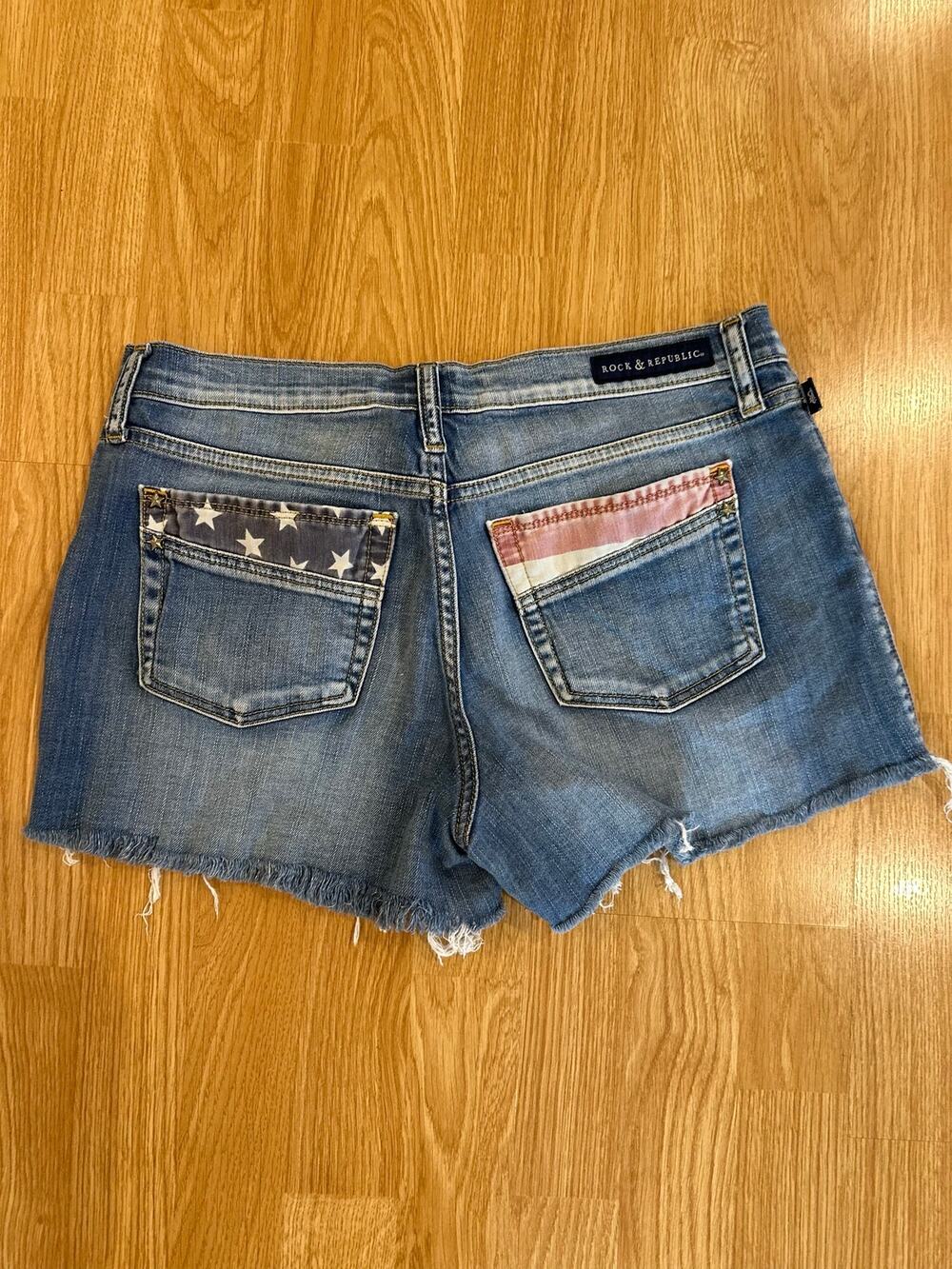 Rock & Republic American Blues Shorts, Size 10.